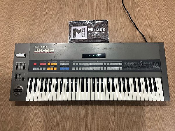 Sintetizador Roland JX 8P + Card - Produto Usado