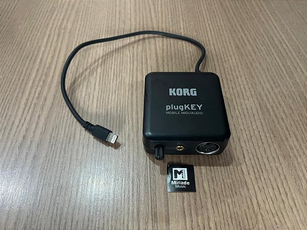 interface de Áudio e MIDI Korg plugKEY - Produto Seminovo - Super Portátil