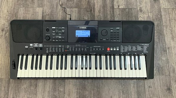 Teclado Arranjador Yamaha PSR E463 - Produto Seminovo