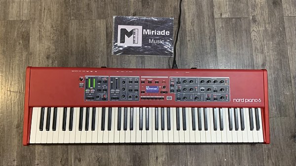 Piano Nord Piano 6 73 - Produto Seminovo