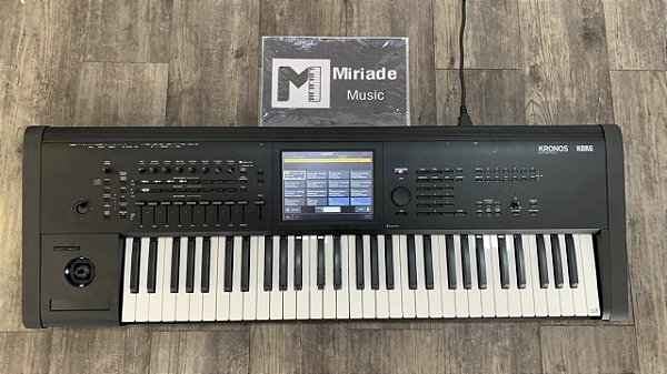 Teclado Workstation Korg Kronos 3 61 - Produto Usado