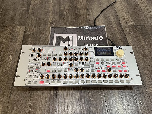 Módulo Sintetizador Korg RADIAS - Produto Vintage