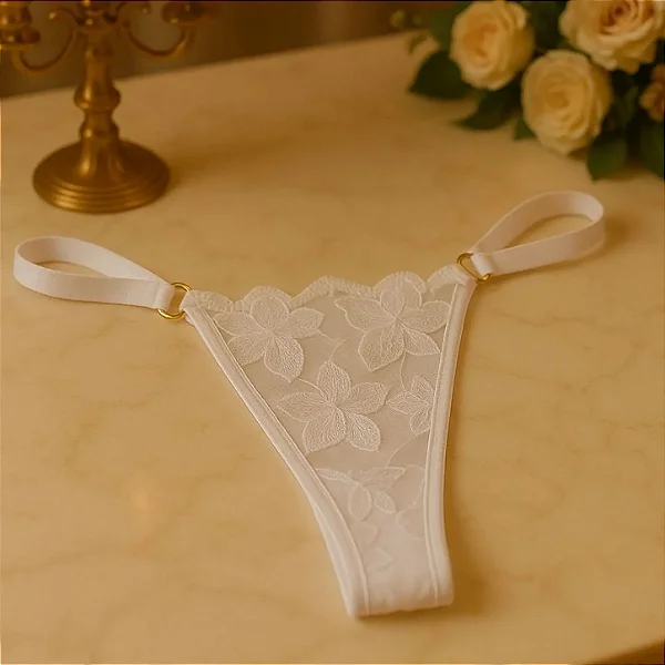 Calcinha em Tule com Bordado