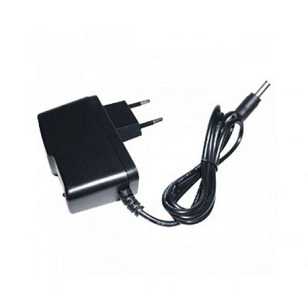 Fonte para Câmera CFTV Bivolt automática Saída 12 VDC 1A Bivolt