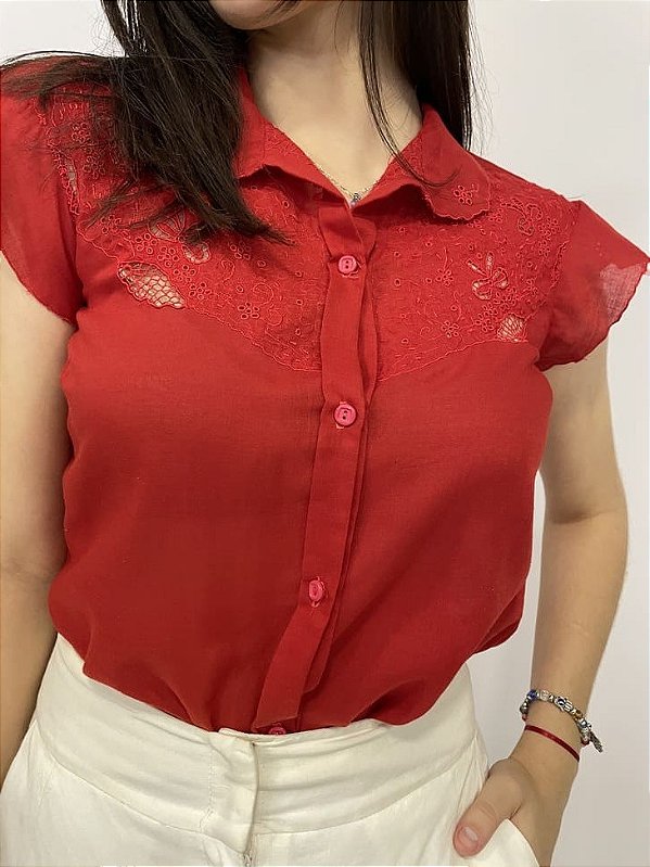 Blusa Feminina Botões Vintage Richelieu Vermelha Vintage - Marylu - Brechó  Online Com as Melhores Roupas Usadas