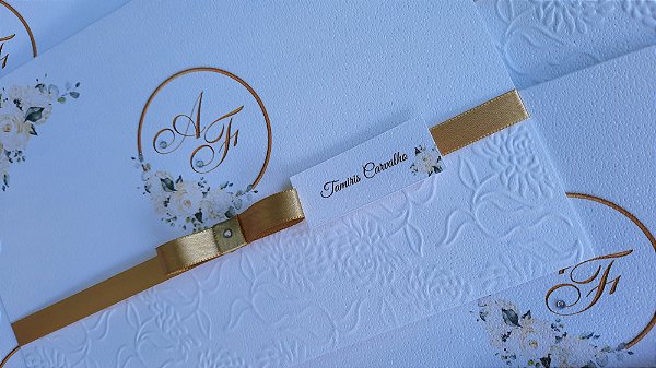 Convites de casamento com relevo seco
