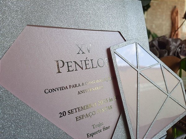 Convite de 15 Anos Luxo Diamante
