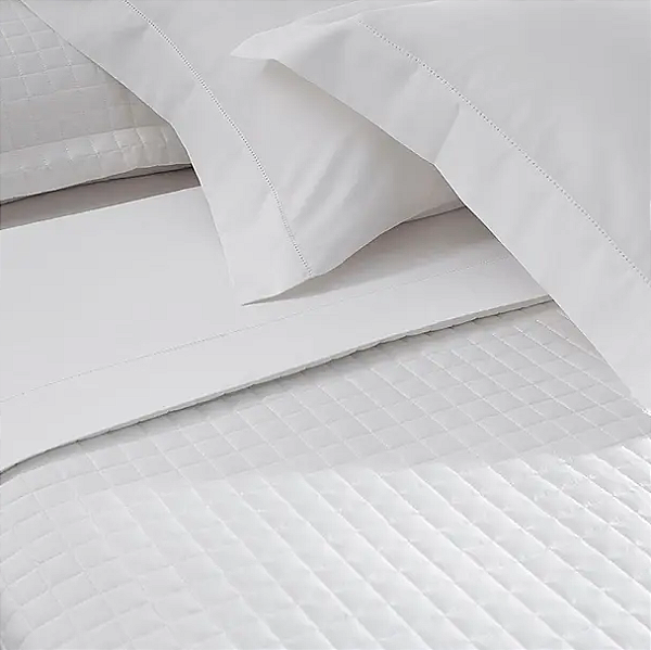 Jogo de Cama Cetim 300 fios Algodão Penteado Ponto Ajour Branco 4 Peças