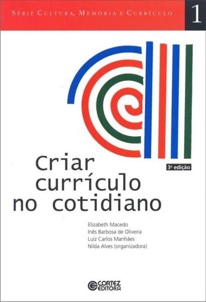 CRIAR CURRÍCULO NO COTIDIANO