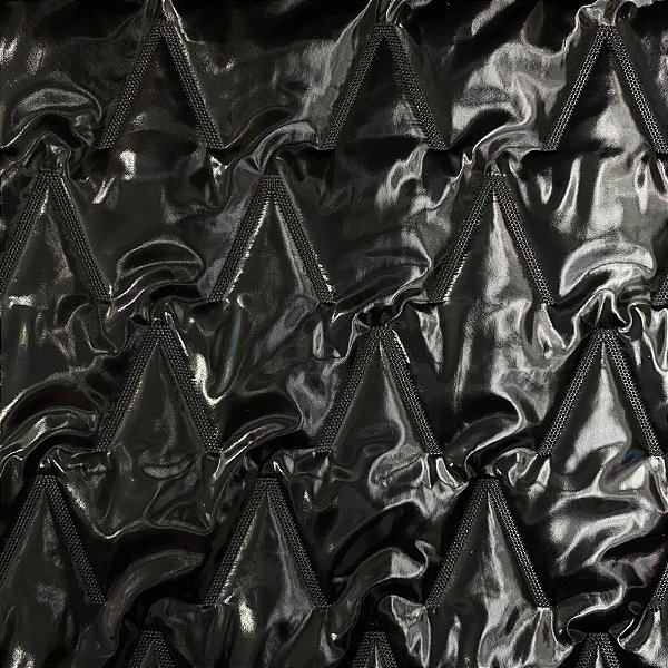 TECIDOS MATELASSE LUXO (PRETO)