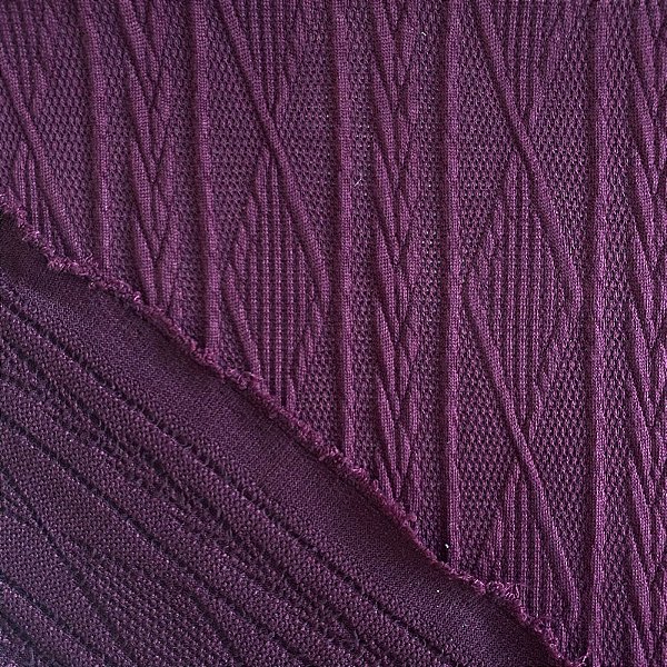 MALHA JACQUARD CROCHÊ (VINHO)