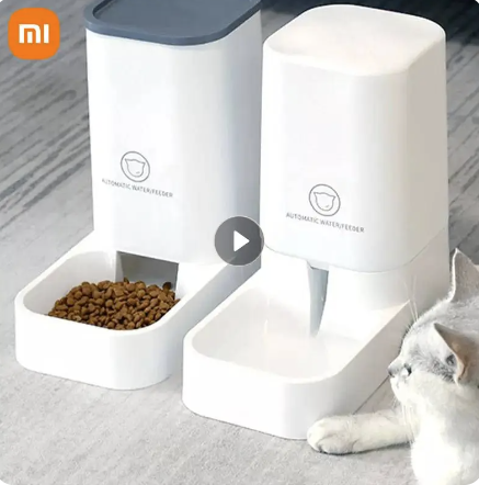 Sistema Automático de Alimentação e Água para Cães e Gatos