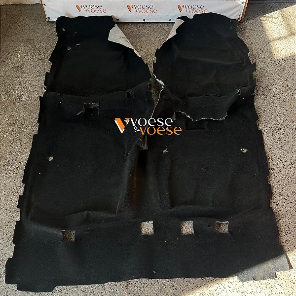 CARPETE ASSOALHO CHERY TIGGO 2014 COR PRETO