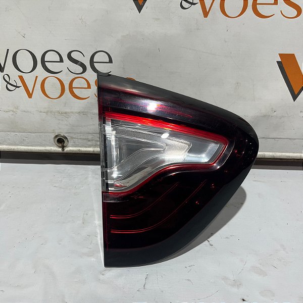LANTERNA TAMPA TRASEIRA ESQUERDA RENAULT CAPTUR 2019 CODIGO RENAULT 265554078R 265555726R