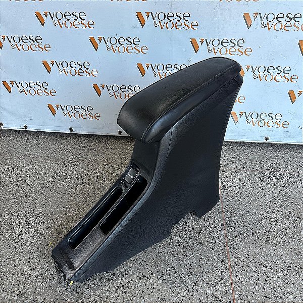 CONSOLE CENTRAL C/ APOIO DE BRAÇO TOYOTA YARIS XS 2021 CÂMBIO AUTOMATICO