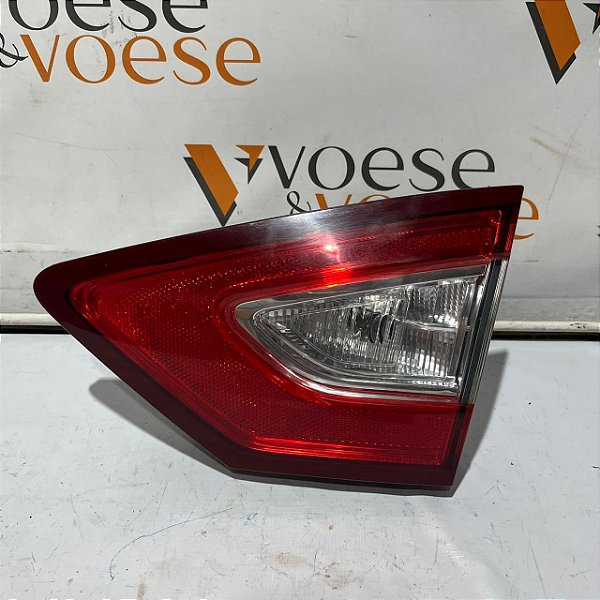 LANTERNA TAMPA TRASEIRA DIREITA FORD FUSION 2014 ORIGINAL FORD DS7313A602AE