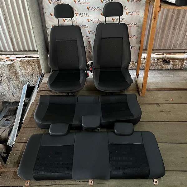 BANCOS VOLKSWAGEN SAVEIRO 2019 TECIDO