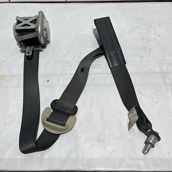 CINTO SEGURANÇA DIANTEIRO DIREITO NISSAN MARCH 2015 NISSAN 2459246AA (USADO)