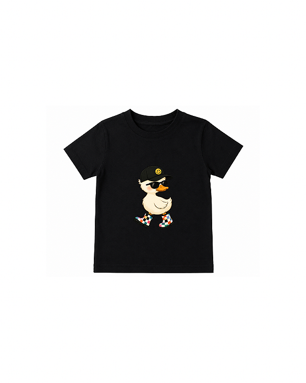 Camiseta preta Patinho de botas