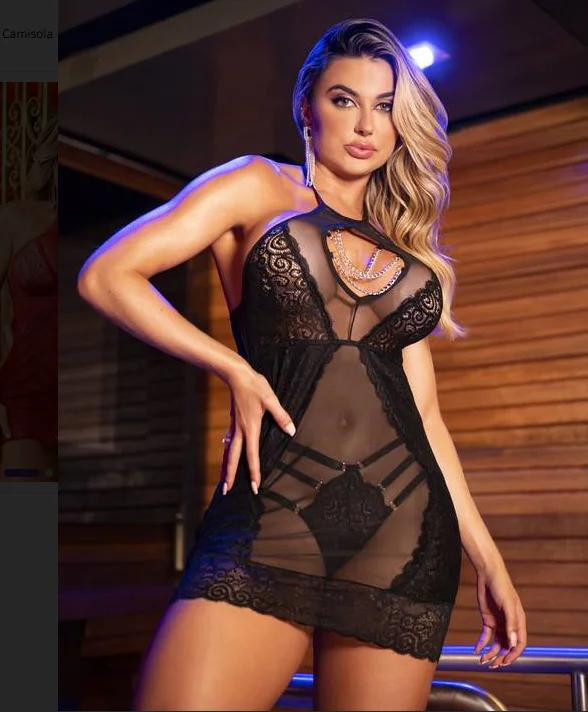 Camisola Em Tule E Renda E Detalhes Em Correntes Preto