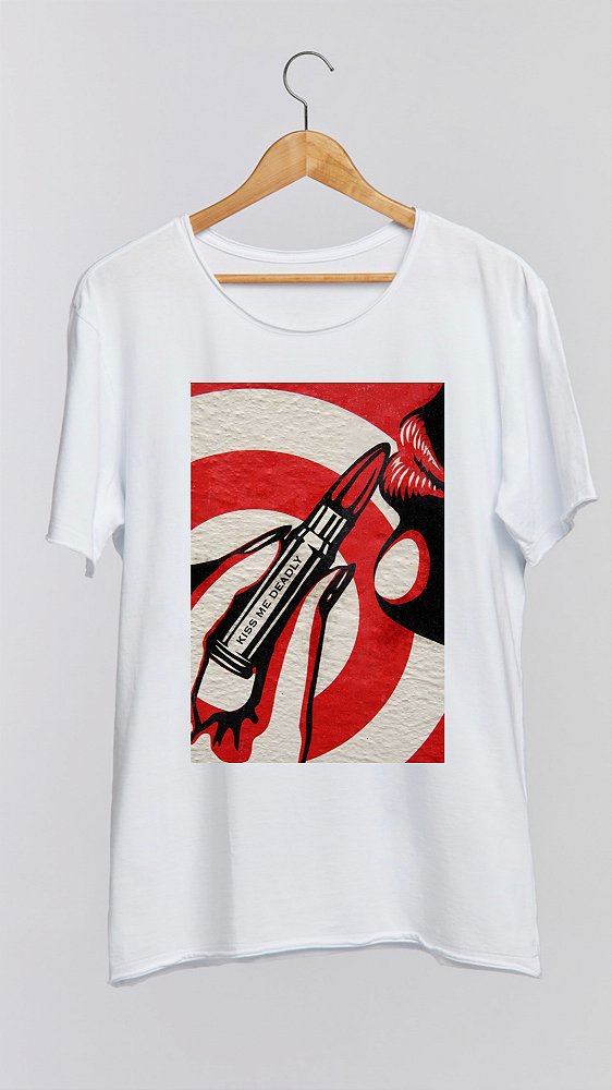 Camiseta KISS ME - 100% algodão corte a fio branca