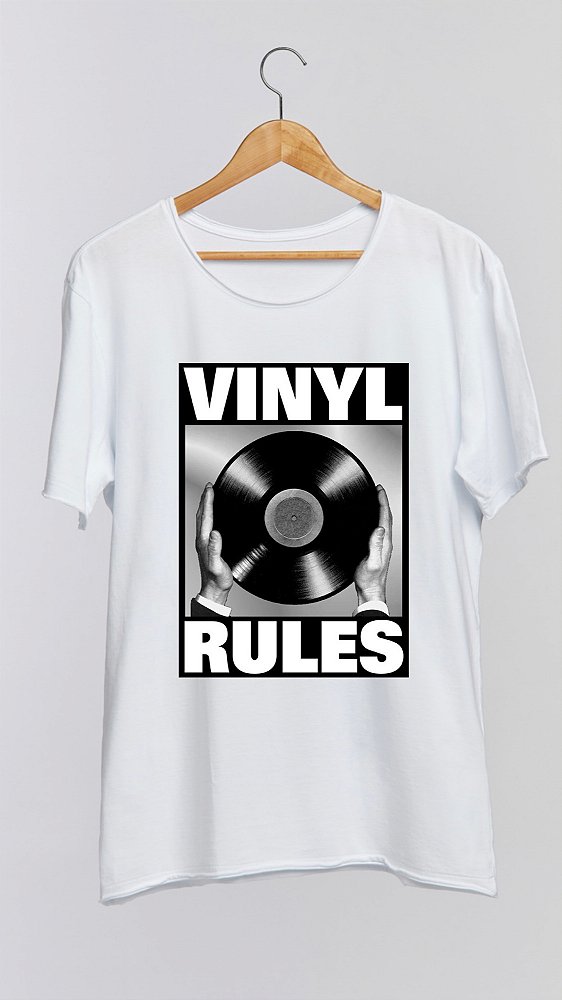 Camiseta VINYL RULES - 100% algodão corte a fio branca