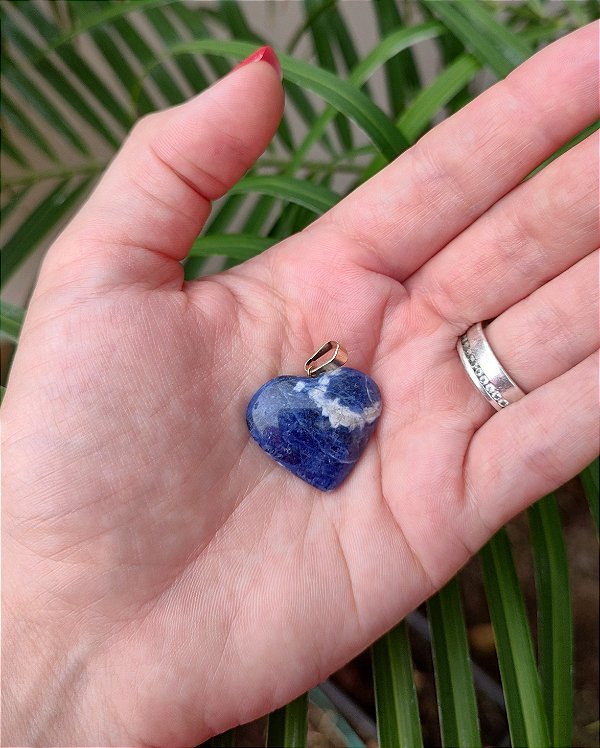 Pingente Coração Dourado Sodalita - Sabedoria, direcionamento