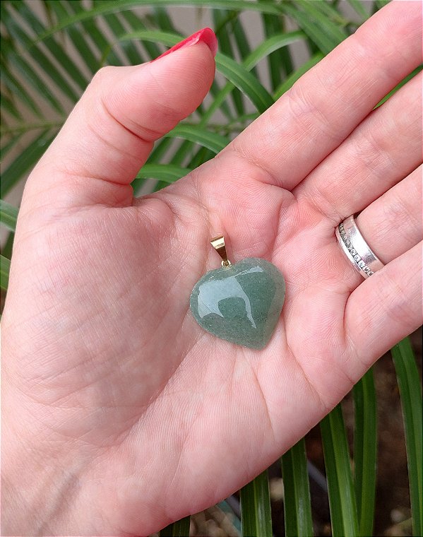 Pingente Coração Dourado Quartzo Verde - Saúde, equilíbrio, vitalidade