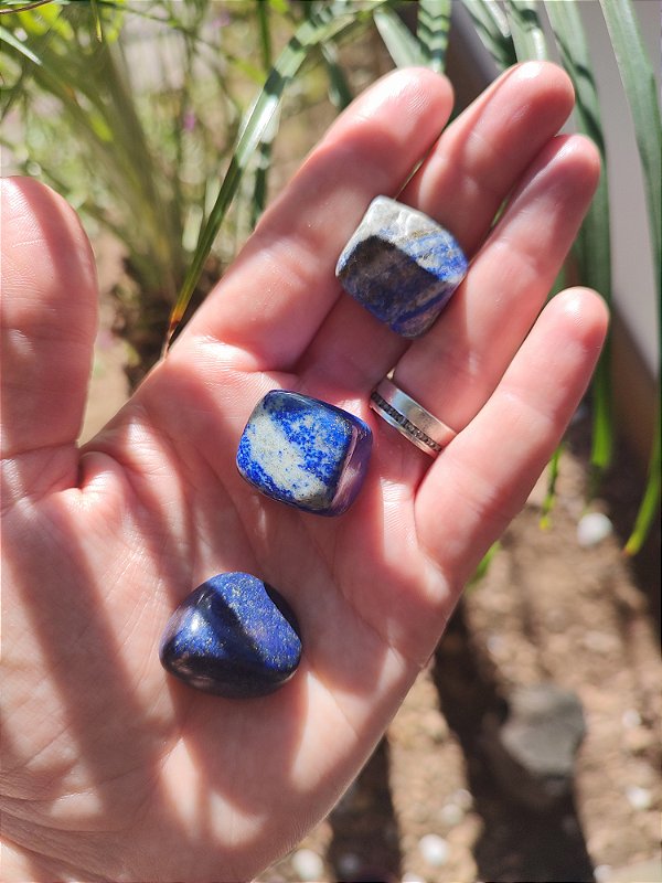 Pedra Rolada Lápis Lazúli - Concentração, compreensão, propósito