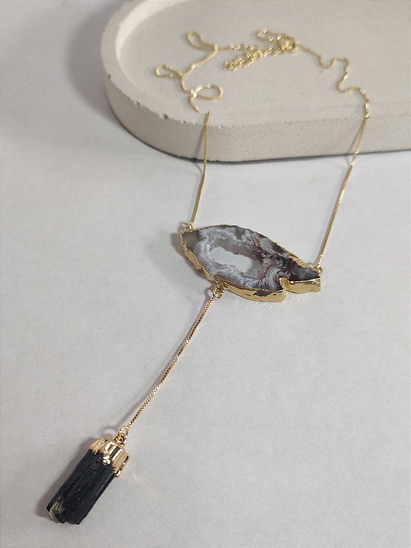 Colar Geodo Ágata e Turmalina Negra Banho Ouro 18 - Equilíbrio e proteção