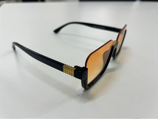 Óculos Retangular Geométrico com Lentes Laranja Degradê