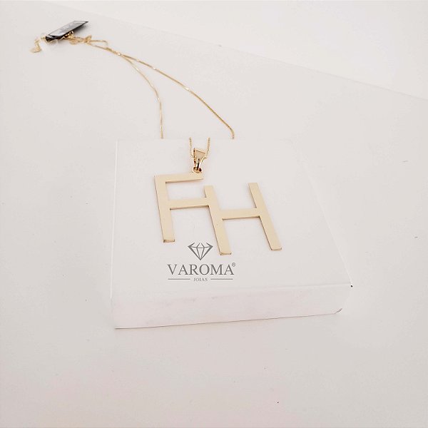 Colar personalizável com duas letras  banhado em ouro 18k