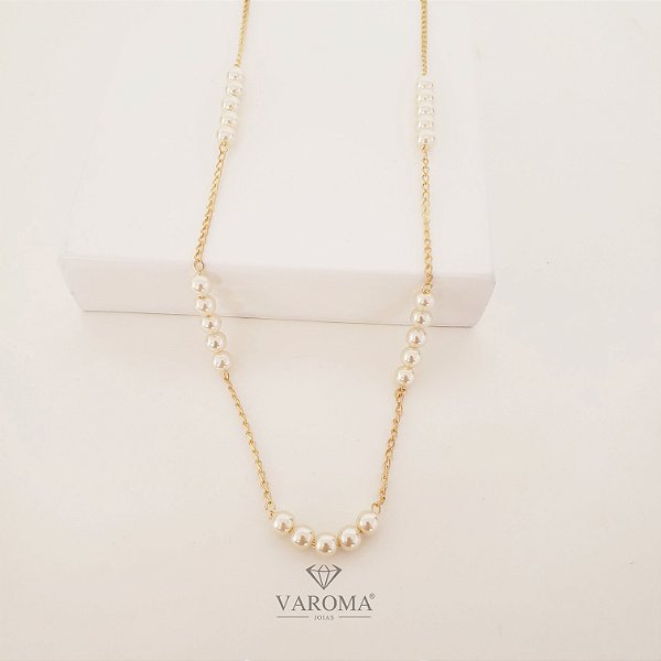 Choker com pérolas banhadas em ouro 18k