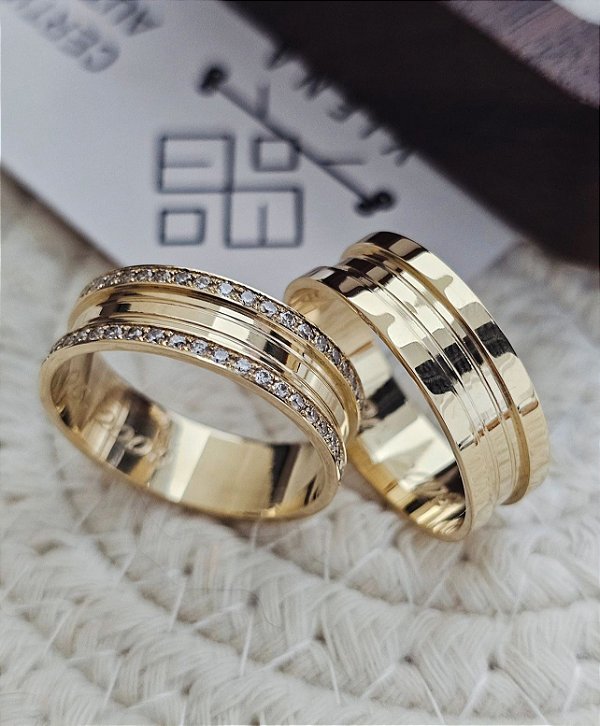 Par de Alianças Vienna em Ouro18k - 7MM