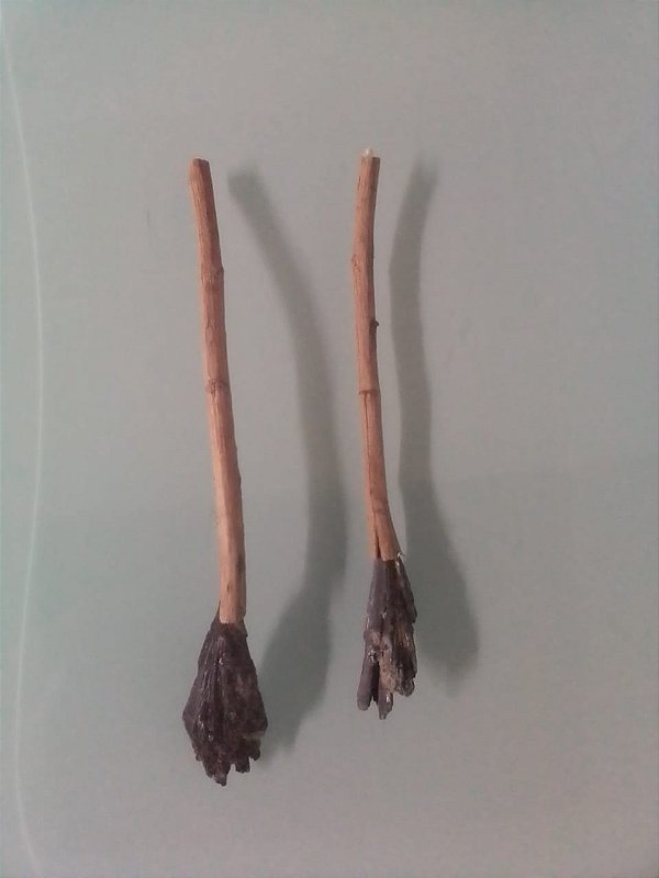 CIANITA PRETA VASSORINHA -Varre  Energias Negativas, auxilia nos conflitos