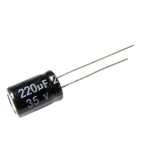 Capacitor Eletrolítico 220uF x 35V