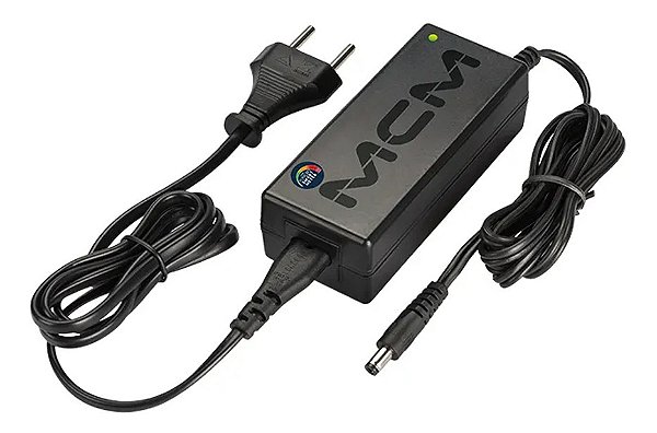 Fonte Cftv 03 Amperes Desktop Smart Meter 12v8 Fon1289-rs M
