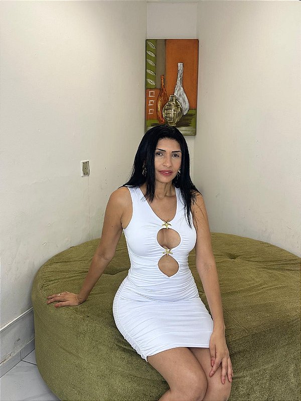 Vestido Franzido Decote Regata