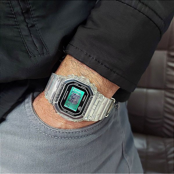 Relógio Casio Masculino G Shock 40 Anos DW-5040RX-7DR