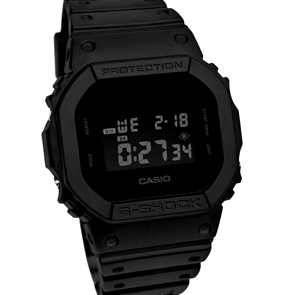 Relógio Casio Digital G-Shock Masculino DW-5600UBB-1DR