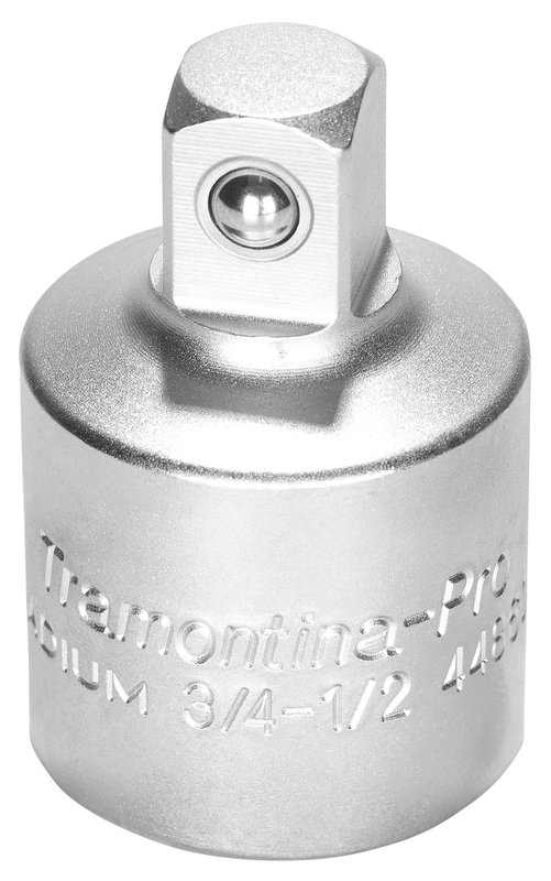 Adaptador em Aço Cromo Vanádio - Encaixe 3/4" F x 1/2" M Tramontina PRO