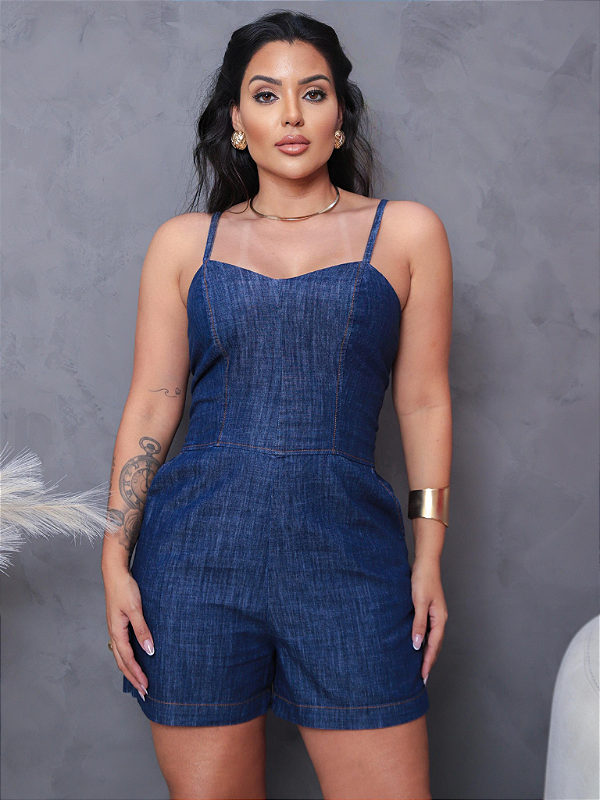 macaquinho jeans feminino shorts curto com bolso e alça regular