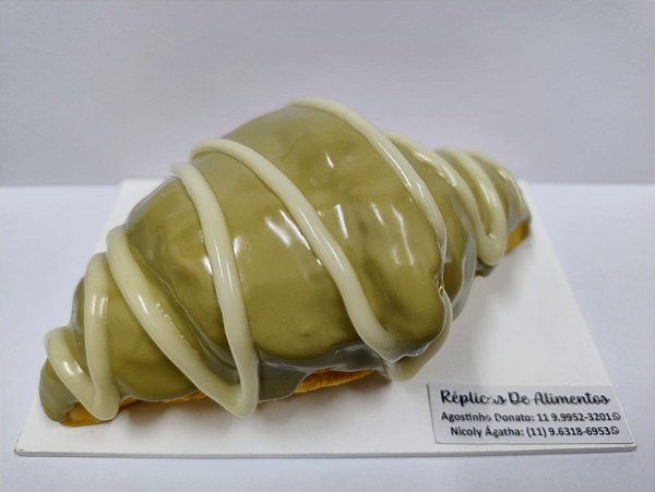 Croissant Especial com Cobertura