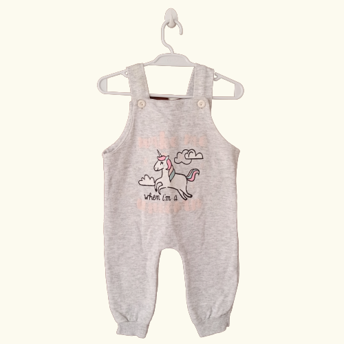 Jardineira Moletom Unicórnio