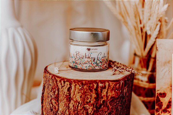 Vela Birthday cake - Doce de leite e baunilha 150g