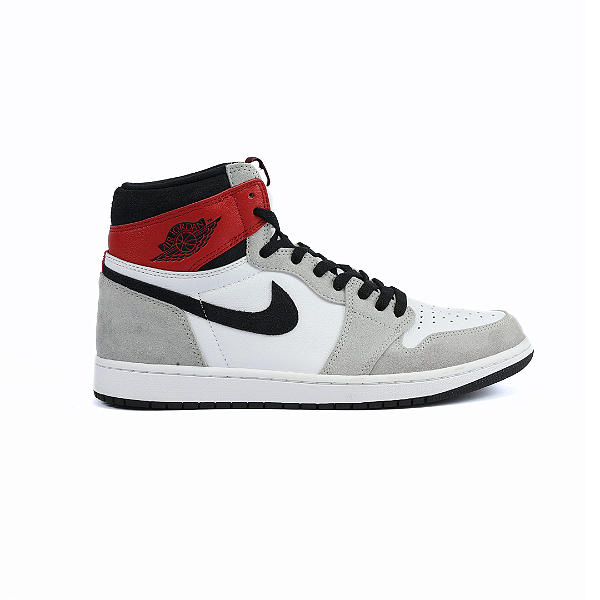 NIKE - Air Jordan 1 Retro "Light Smoke Grey" -USADO-