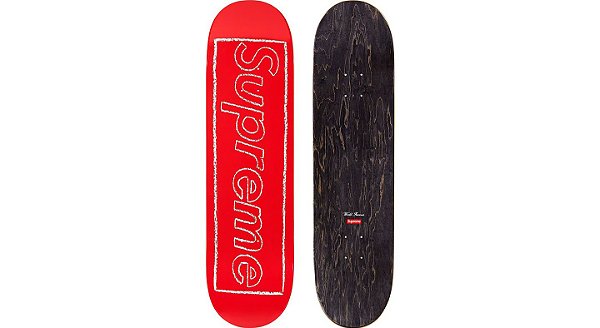 SUPREME x KAWS - Shape de Skate Chalk Logo "Vermelho" -NOVO-