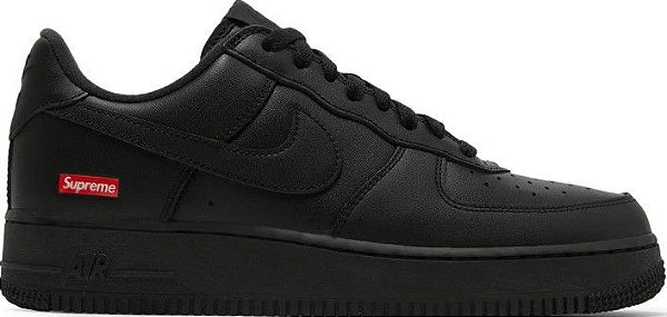 NIKE x SUPREME - Air Force 1 Low "Black" (40,5 BR/ 9 US) -NOVO-