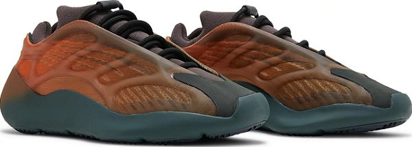 ADIDAS - Yeezy 700 V3 "Copper Fade" -NOVO-