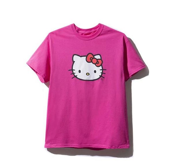 ANTI SOCIAL SOCIAL CLUB X HELLO KITTY  - Camiseta Logo "Rosa" -NOVO-